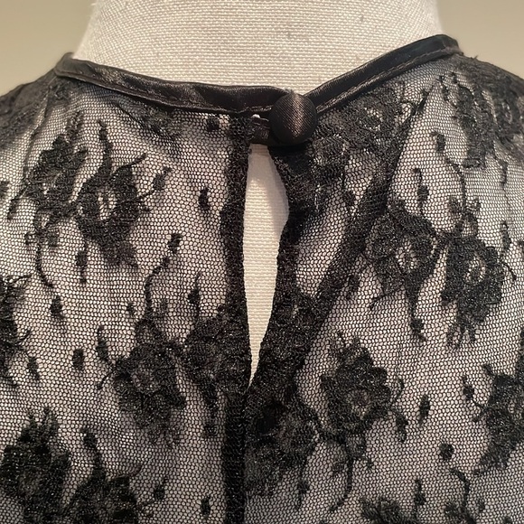 Indulgence Black Lace & Silky Top. EUC - Picture 4 of 6